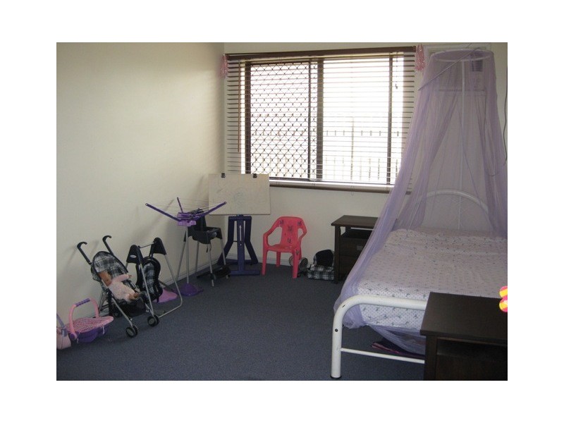 Bentley Park QLD 4869