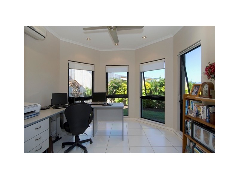 10 Platypus Close, Mount Sheridan QLD 4868