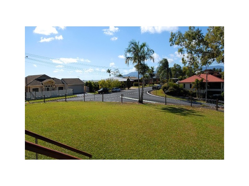 Mooroobool QLD 4870