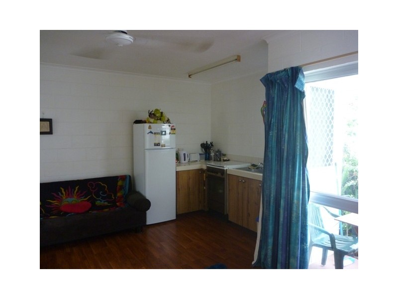 3/116 Greenslopes Street, Edge Hill QLD 4870