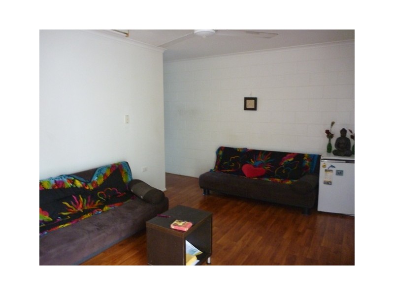 3/116 Greenslopes Street, Edge Hill QLD 4870