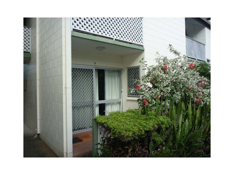 3/116 Greenslopes Street, Edge Hill QLD 4870