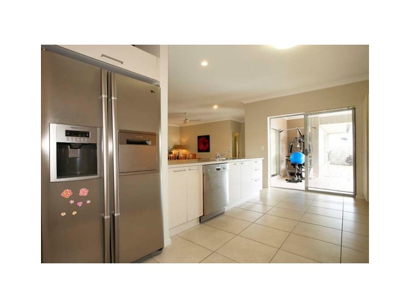 6  Turon Close, Bentley Park QLD 4869