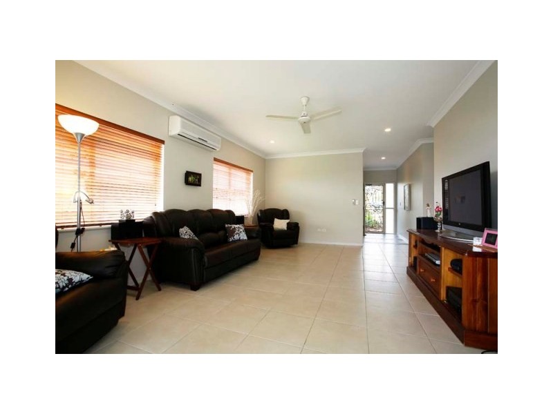 6  Turon Close, Bentley Park QLD 4869