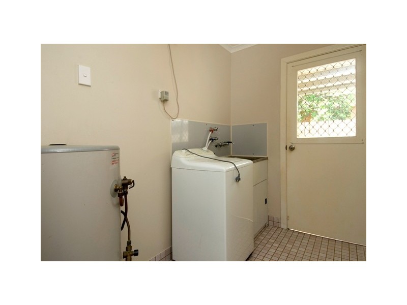 36 Long Street, Mooroobool QLD 4870