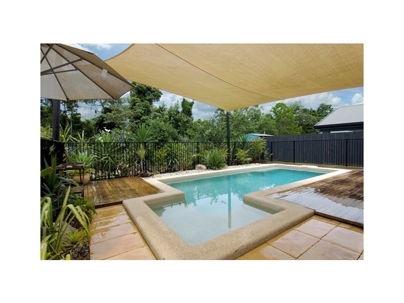 16 Tin Sang Close, Edmonton QLD 4869