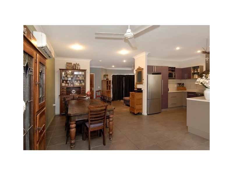 16 Tin Sang Close, Edmonton QLD 4869