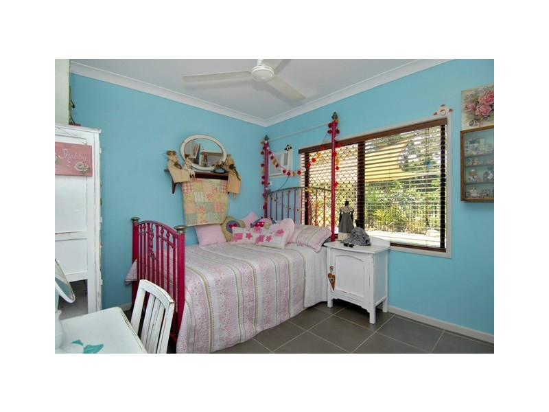 16 Tin Sang Close, Edmonton QLD 4869