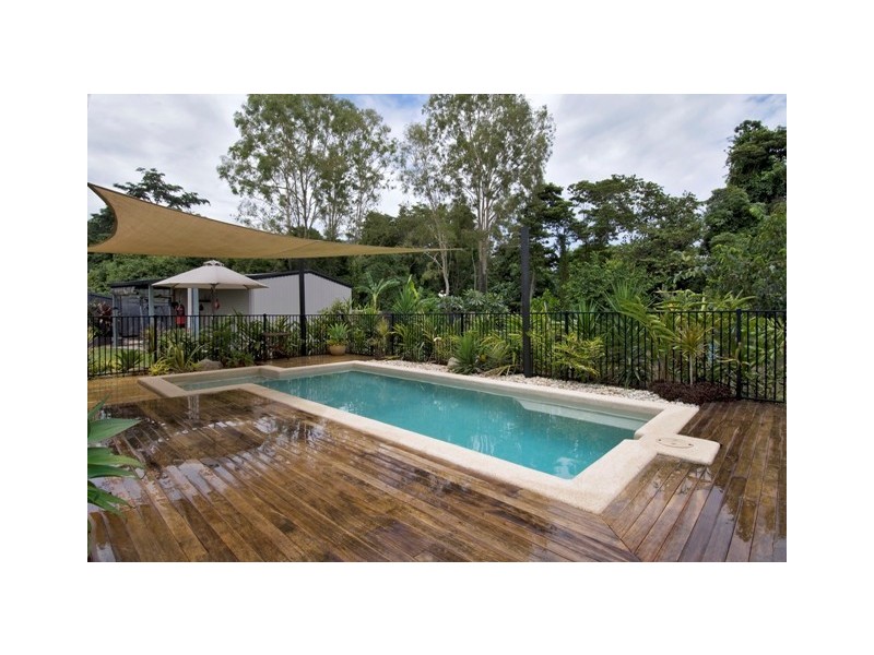 16 Tin Sang Close, Edmonton QLD 4869