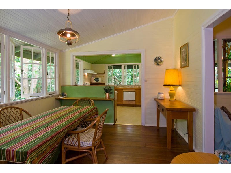 . Brinsmead Road, Brinsmead QLD 4870