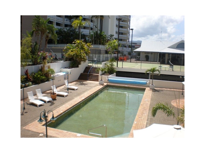 Cairns QLD 4870