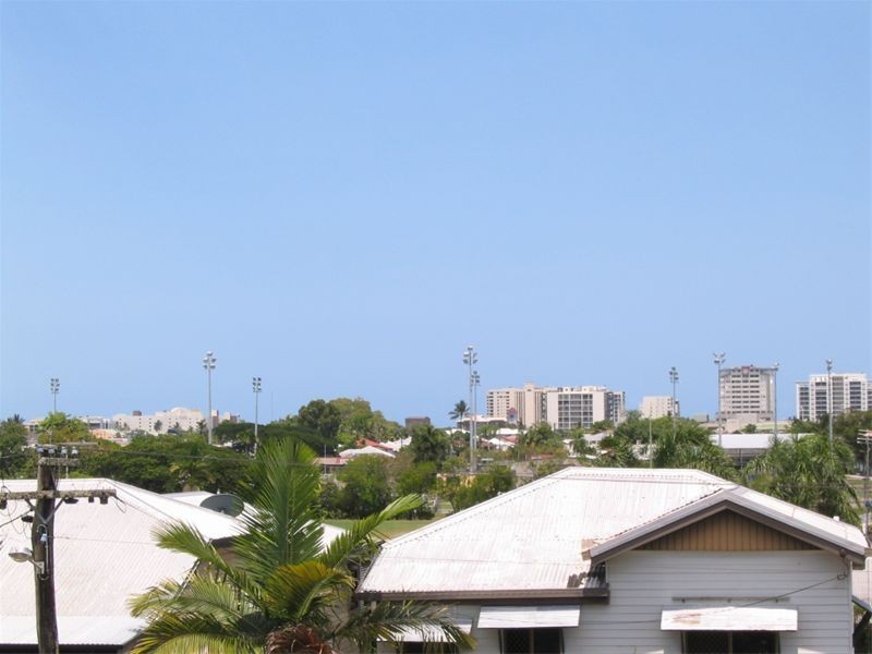 8/190 Buchan Street, Bungalow QLD 4870