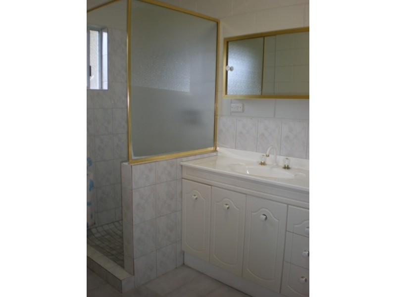 27 Badilla Street, Edmonton QLD 4869