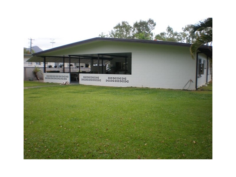 27 Badilla Street, Edmonton QLD 4869