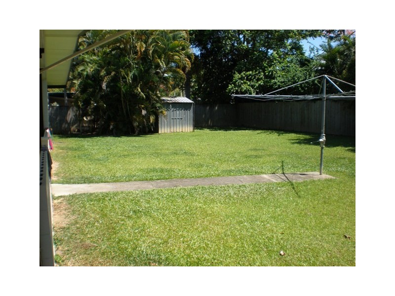 27 Badilla Street, Edmonton QLD 4869