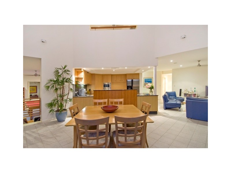 10  Kingfisher Close, Earlville QLD 4870