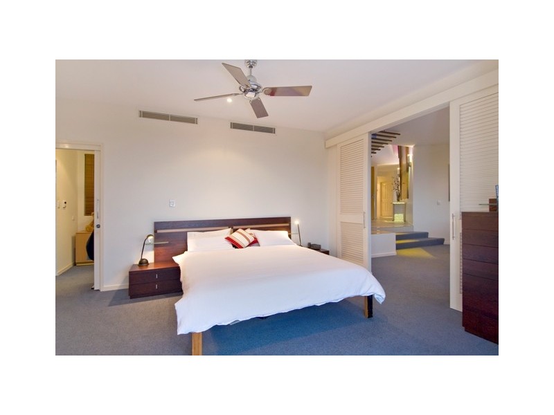 10  Kingfisher Close, Earlville QLD 4870