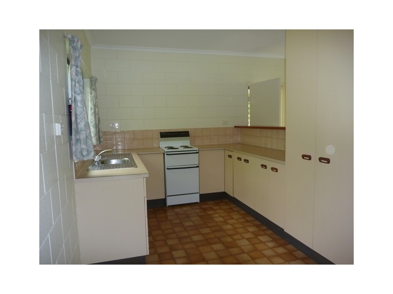 26 McFarlane Drive, Kanimbla QLD 4870