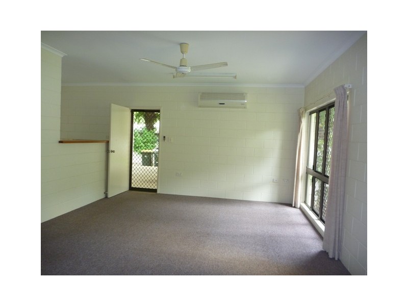 26 McFarlane Drive, Kanimbla QLD 4870