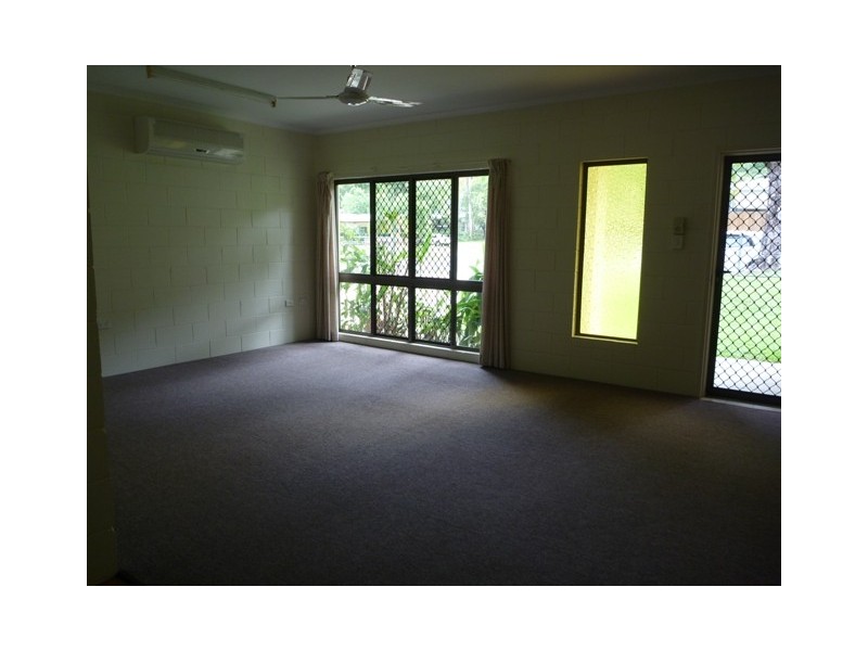 26 McFarlane Drive, Kanimbla QLD 4870