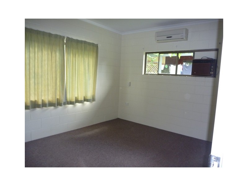 26 McFarlane Drive, Kanimbla QLD 4870