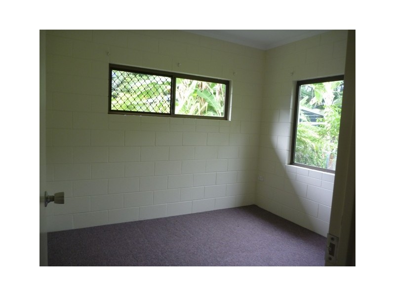 26 McFarlane Drive, Kanimbla QLD 4870