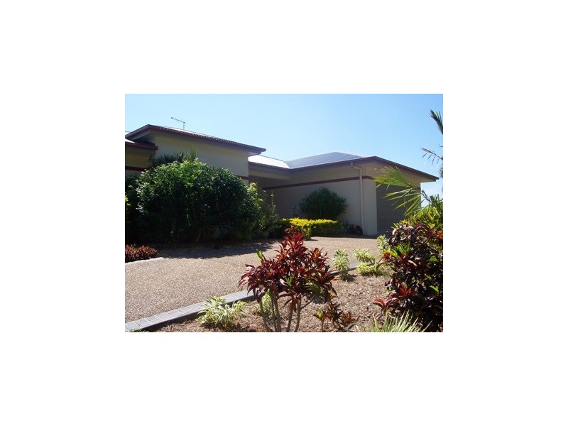 35 Greenock Street, Brinsmead QLD 4870