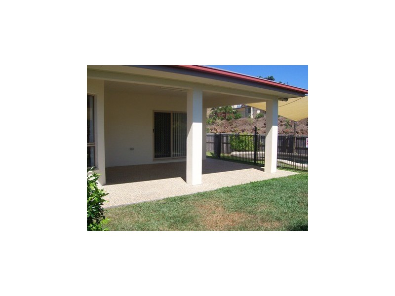 35 Greenock Street, Brinsmead QLD 4870