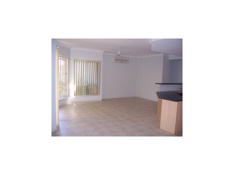 35 Greenock Street, Brinsmead QLD 4870