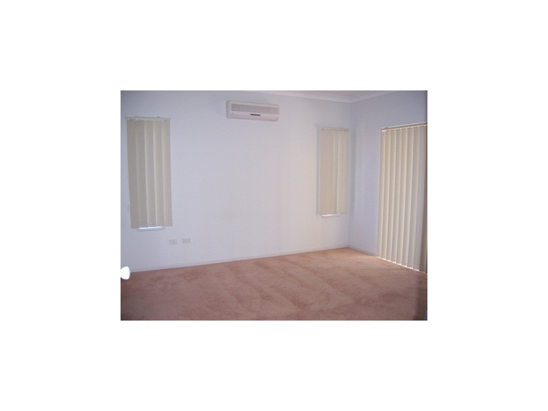 35 Greenock Street, Brinsmead QLD 4870