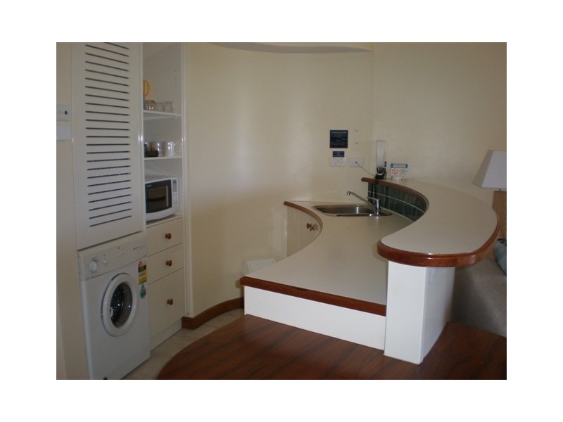 307/73 Esplanade, Cairns QLD 4870