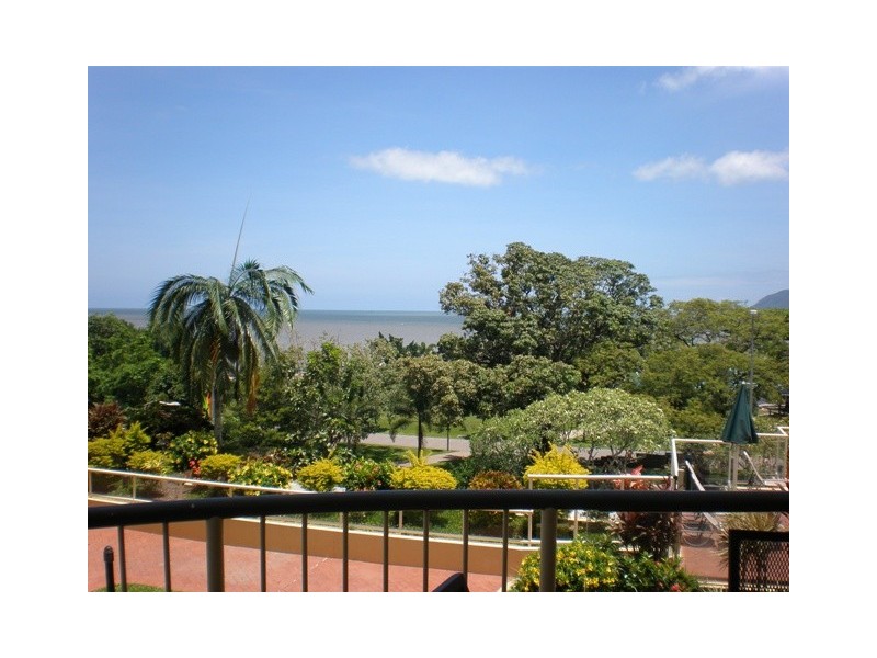 307/73 Esplanade, Cairns QLD 4870
