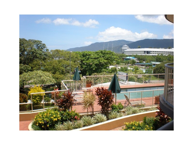 307/73 Esplanade, Cairns QLD 4870
