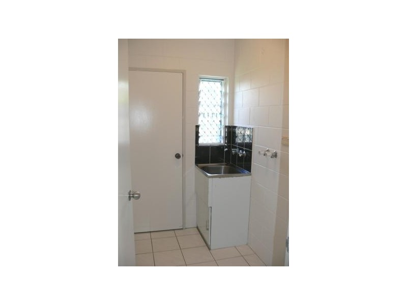 50 Cheviot, Smithfield QLD 4878