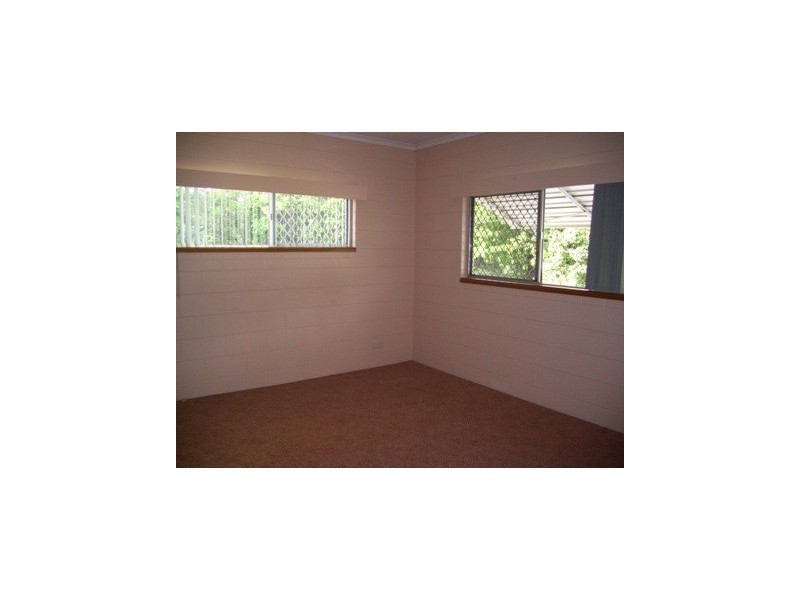 Mooroobool QLD 4870