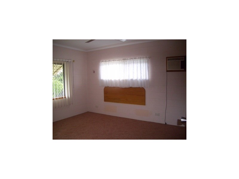 Mooroobool QLD 4870