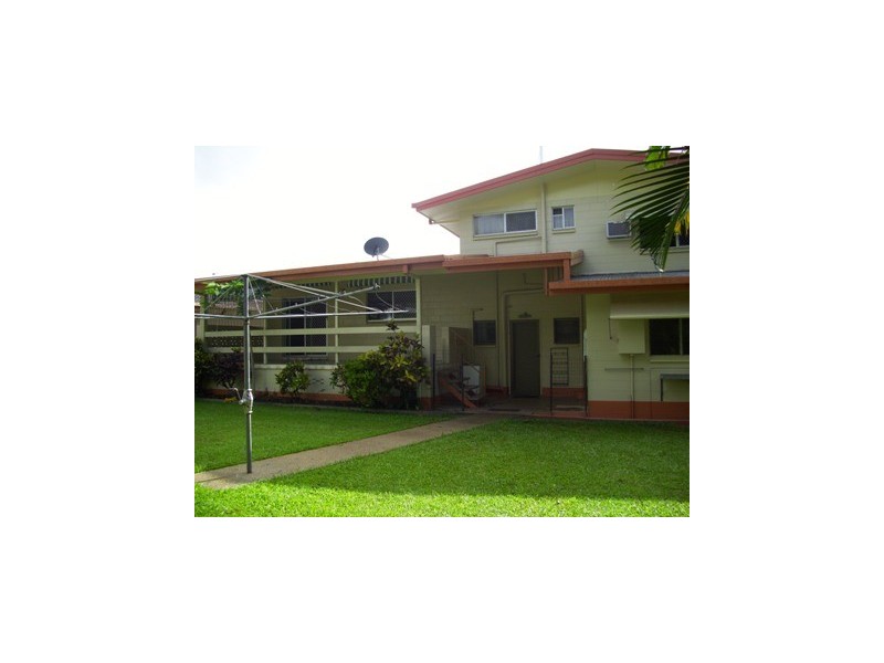 Mooroobool QLD 4870