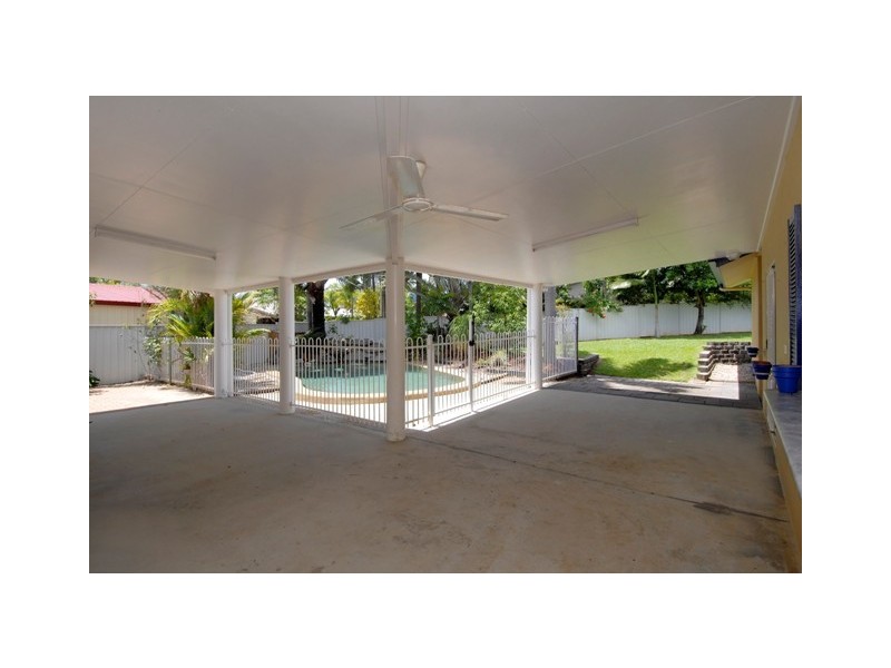 25 Boonaree Close, Mount Sheridan QLD 4868