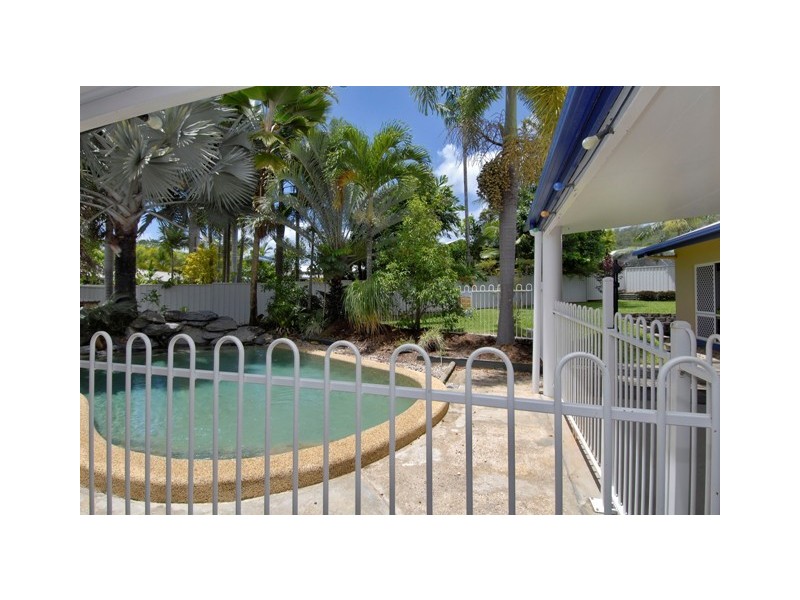 25 Boonaree Close, Mount Sheridan QLD 4868