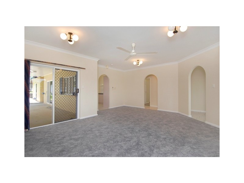 25 Boonaree Close, Mount Sheridan QLD 4868