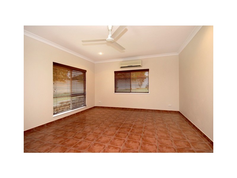25 Boonaree Close, Mount Sheridan QLD 4868