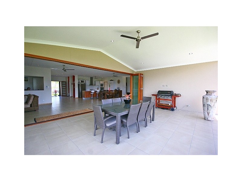 21 The Peak, Brinsmead QLD 4870