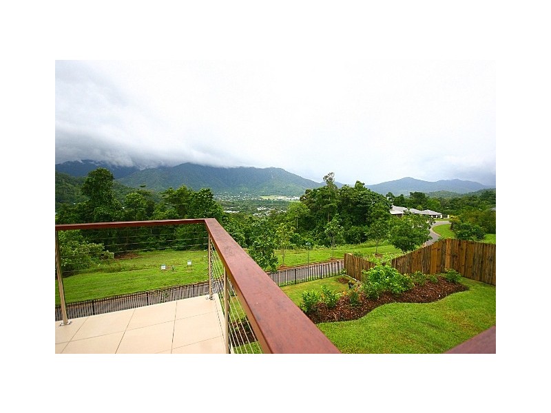 21 The Peak, Brinsmead QLD 4870