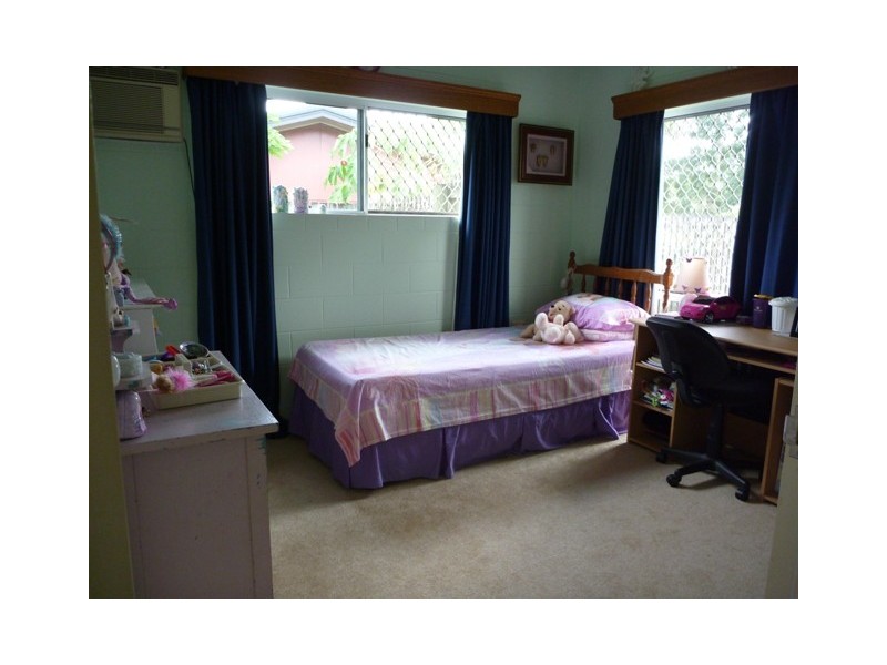 10 Templar Crescent, Bentley Park QLD 4869