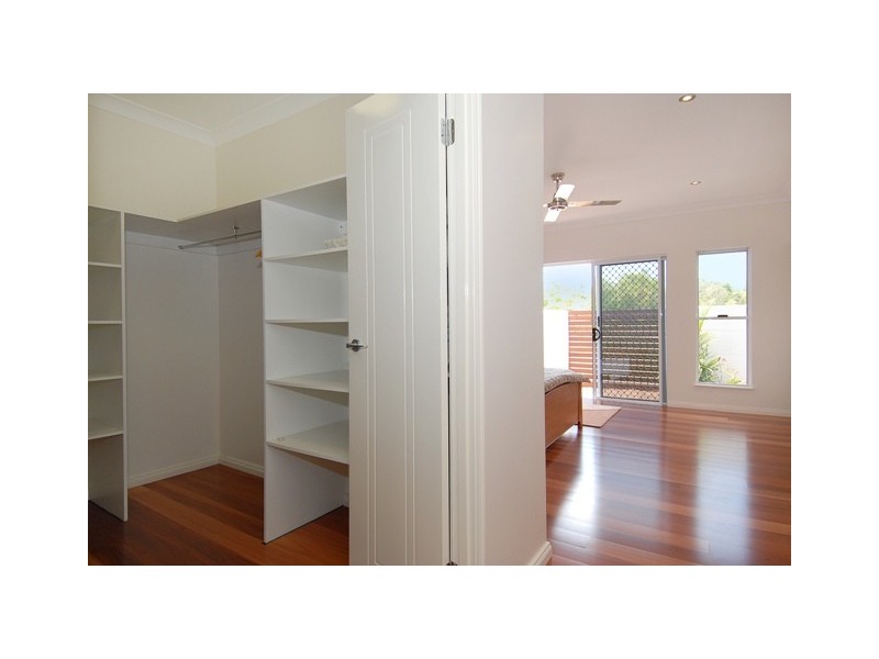 15 Hockey Avenue, Smithfield QLD 4878