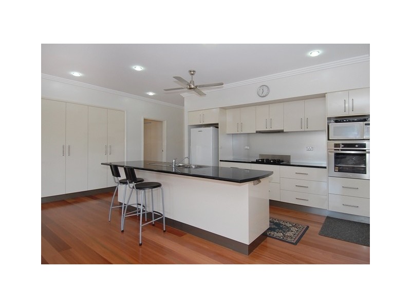 15 Hockey Avenue, Smithfield QLD 4878