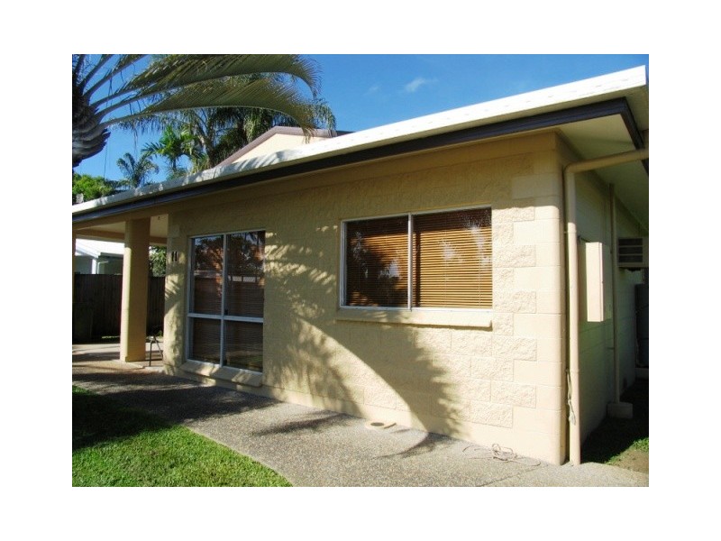 11 Adventure Close, Bentley Park QLD 4869