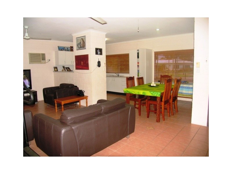 11 Adventure Close, Bentley Park QLD 4869