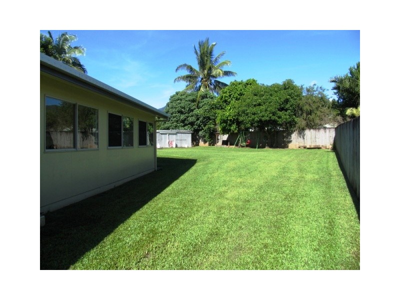 11 Adventure Close, Bentley Park QLD 4869