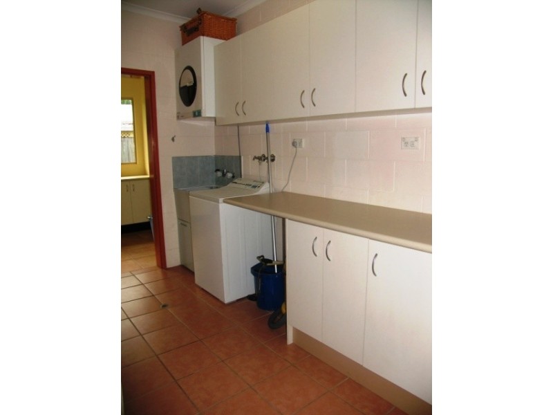 11 Adventure Close, Bentley Park QLD 4869
